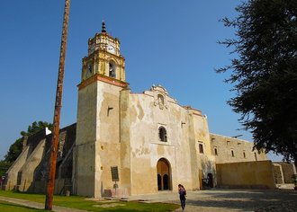 Convento de San Juan Bautista (Tetela del Volcán)