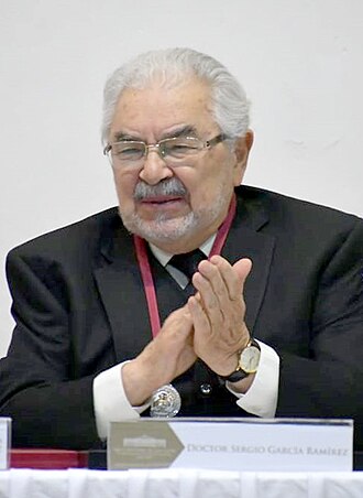 Retrato de Sergio García Ramírez