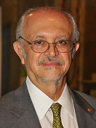 Retrato de Mario Molina