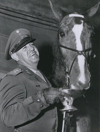 Retrato de Humberto Mariles Cortés