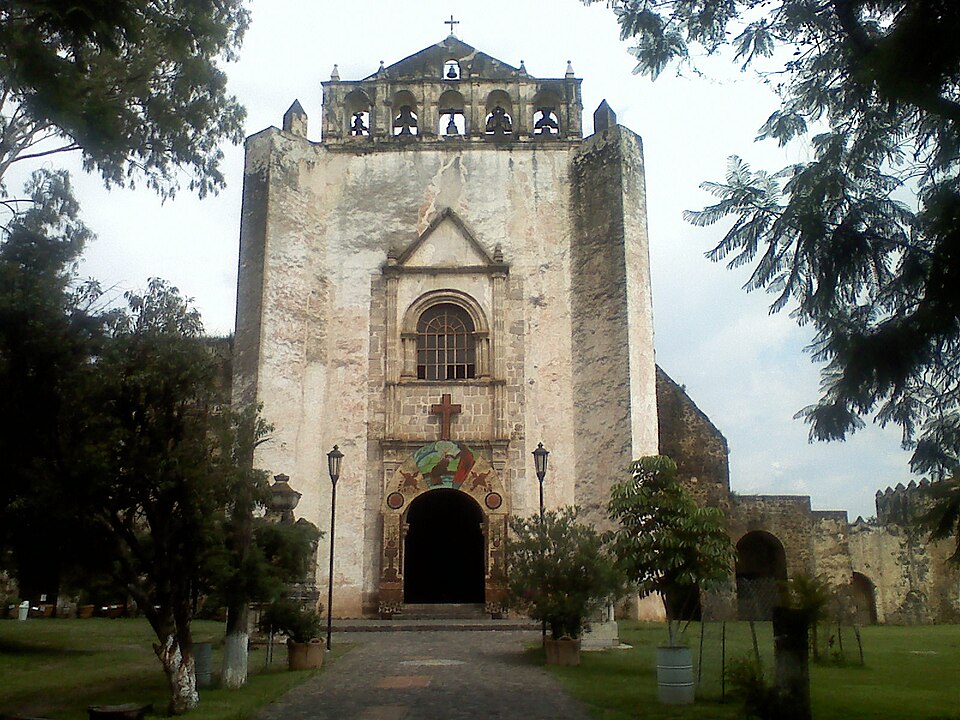 Templo y Exconvento de San Juan Bautista de Tlayacapan