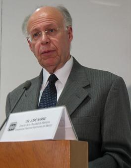 Retrato de José Ramón Narro Robles