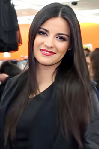 Retrato de Maite Perroni
