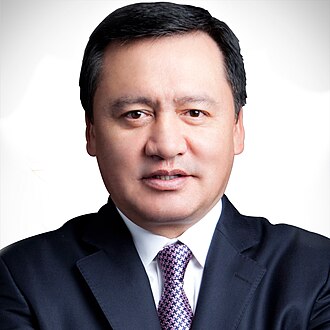 Retrato de Miguel Ángel Osorio Chong y Xinping