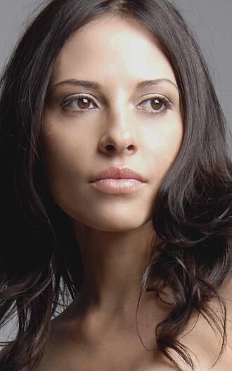 Retrato de Elizabeth Cervantes