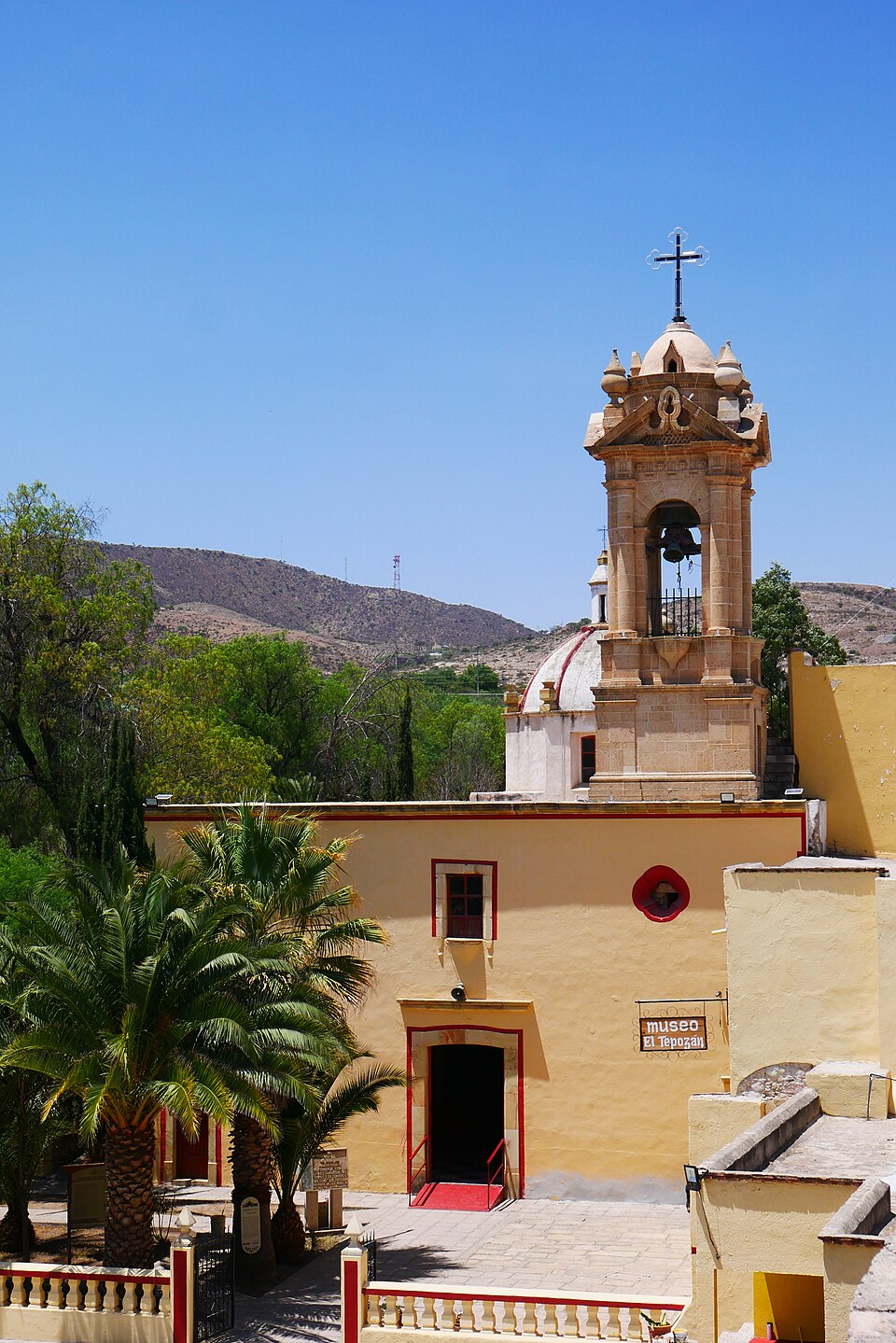 Santuario del Señor del Tepozán, Asientos
