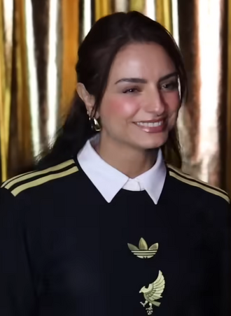 Retrato de Aislinn Derbez