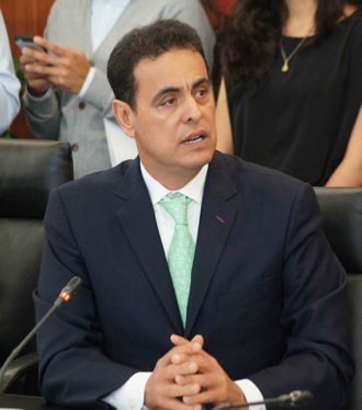 Retrato de Ismael Hernández Deras