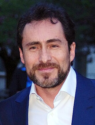 Retrato de Demián Bichir