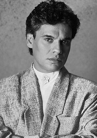 Retrato de Juan Gabriel