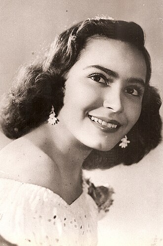 Retrato de Carmen Salinas