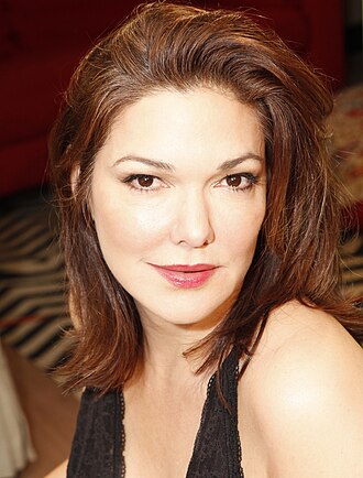 Retrato de Laura Harring