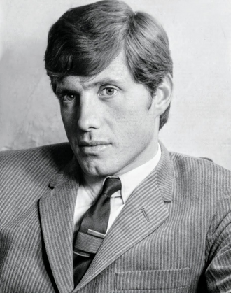 Retrato de Héctor Bonilla